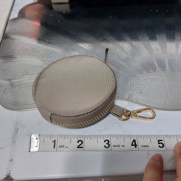 Round Mini Clip On Bag Coin Purse Mini Wallet Waterproof Cute Practical - Picture 6 of 6